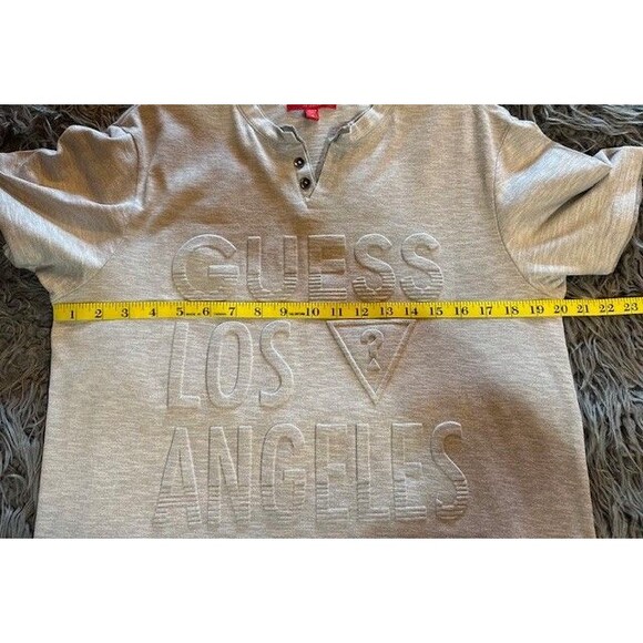 Mens Guess Los Angeles Textured Raised Logo Henley MED Grey Short Sleeve EUC - Picture 9 of 11